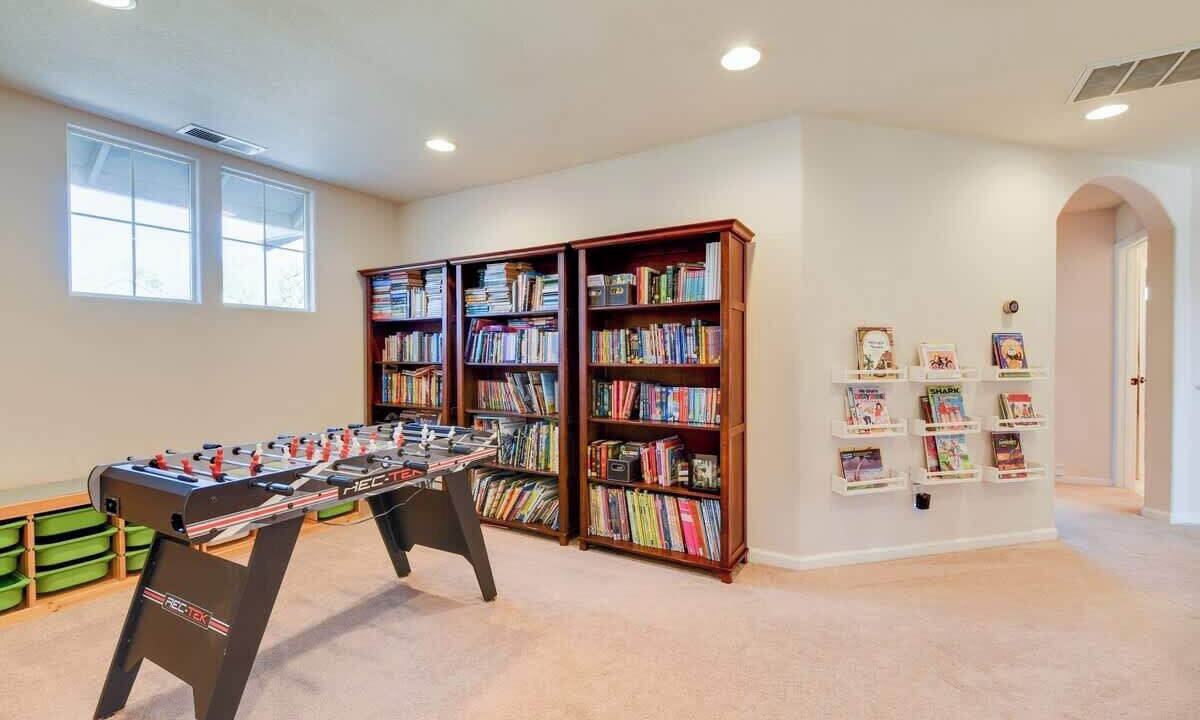 Photo of Bedroom in Skyhawk Commmunity