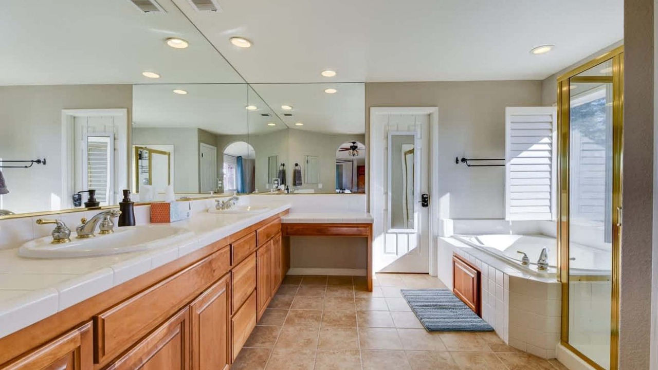 Photo of Bathroom in Skyhawk Commmunity