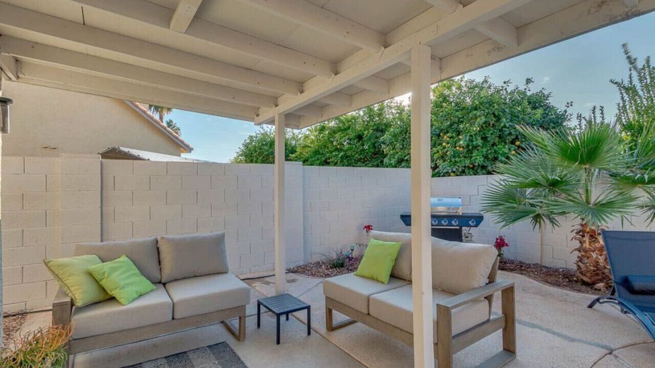 Photo of Patio Balcony in Garden Lakes Landing