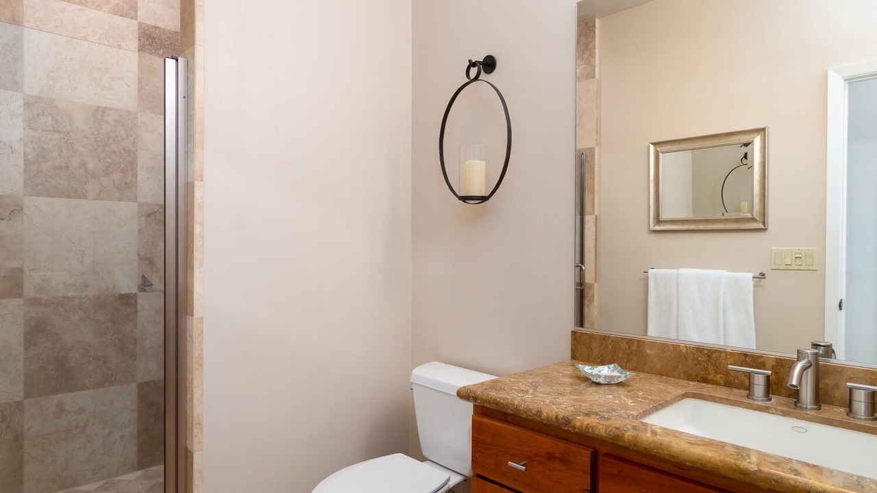 Photo of Bathroom in Glencoe