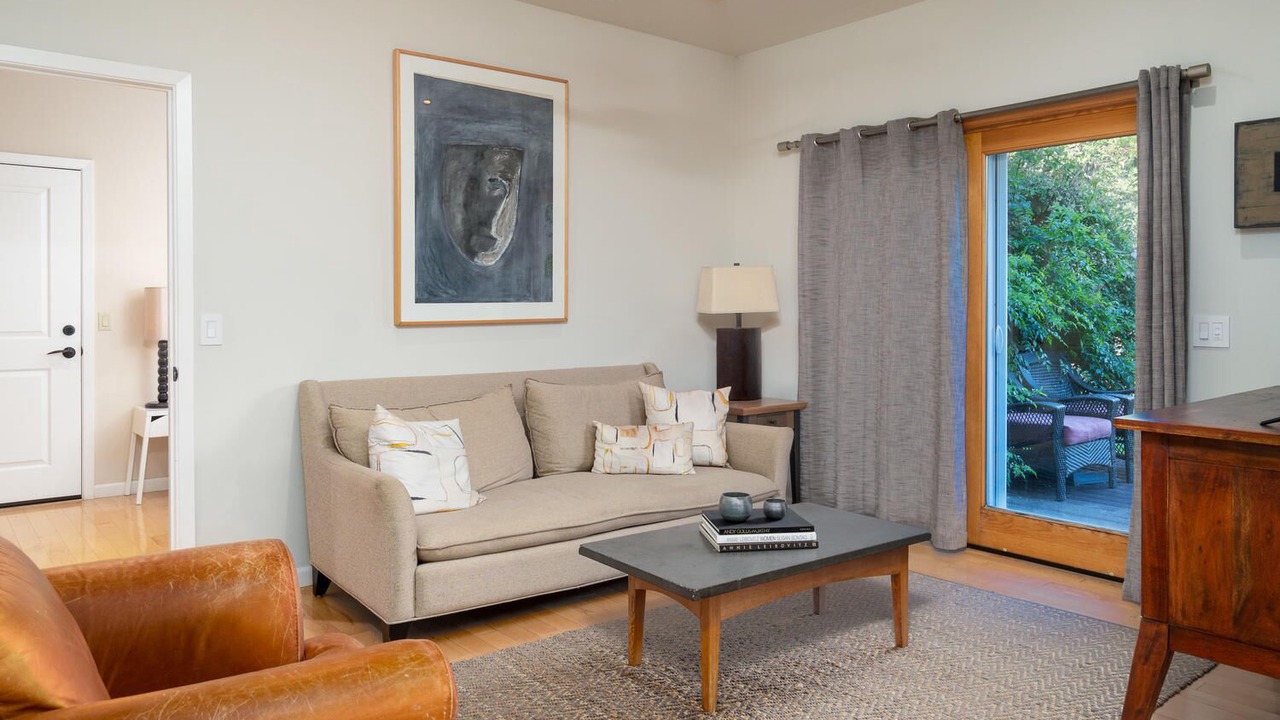Photo of Bedroom in Glencoe
