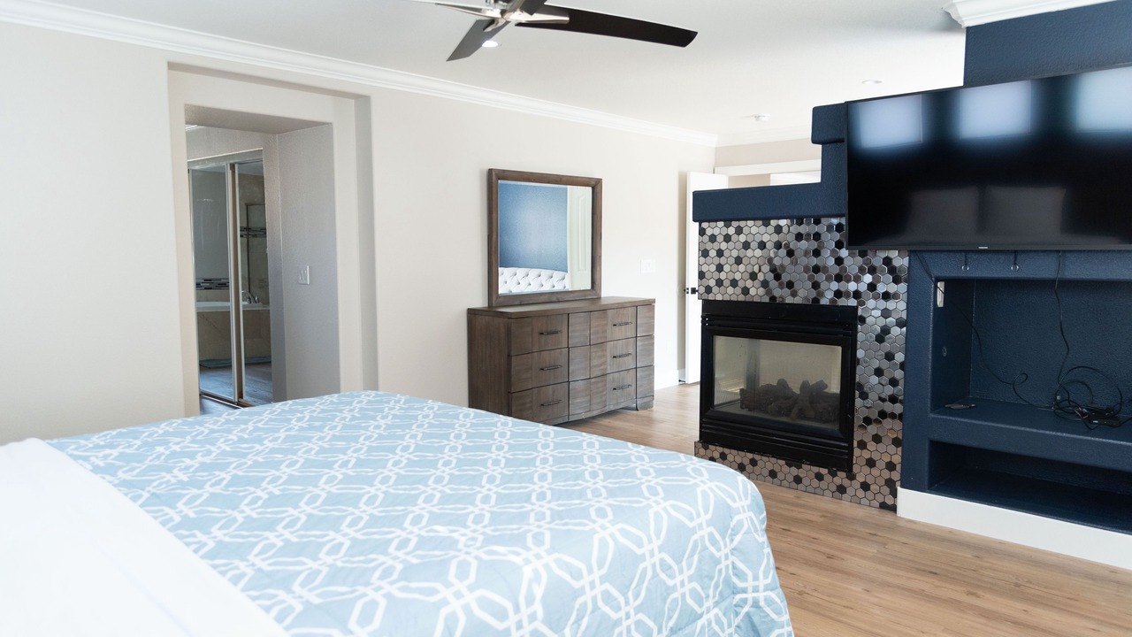 Photo of Bedroom in Green Valley