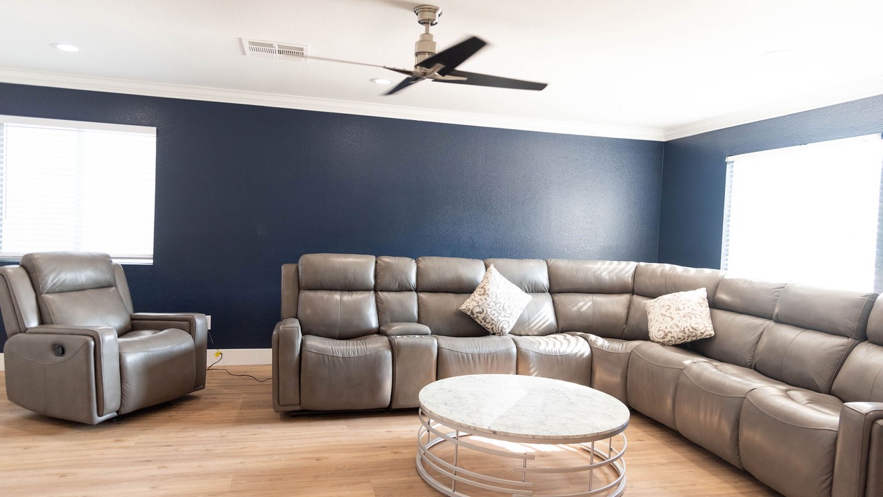 Photo of Livingroom in Green Valley