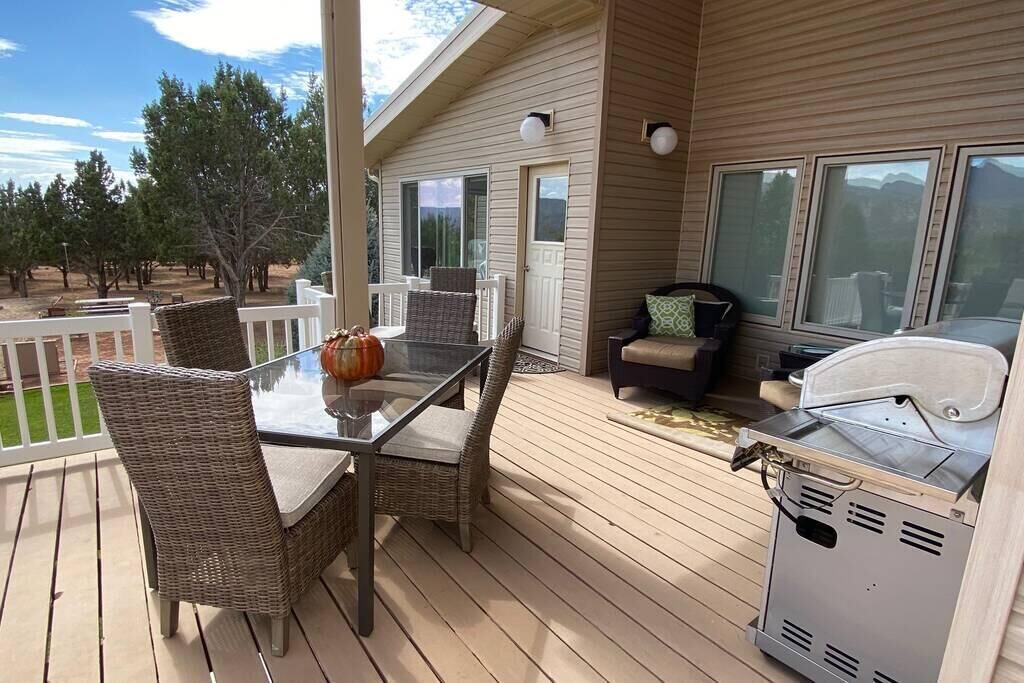 Photo of Outdoor in New Harmony