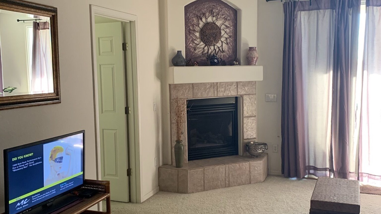 Photo of Livingroom in Superstition Springs