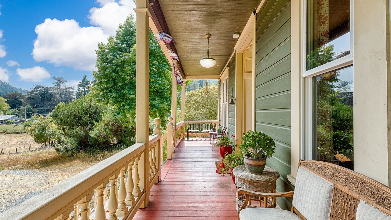 Photo of Patio Balcony in Cazadero