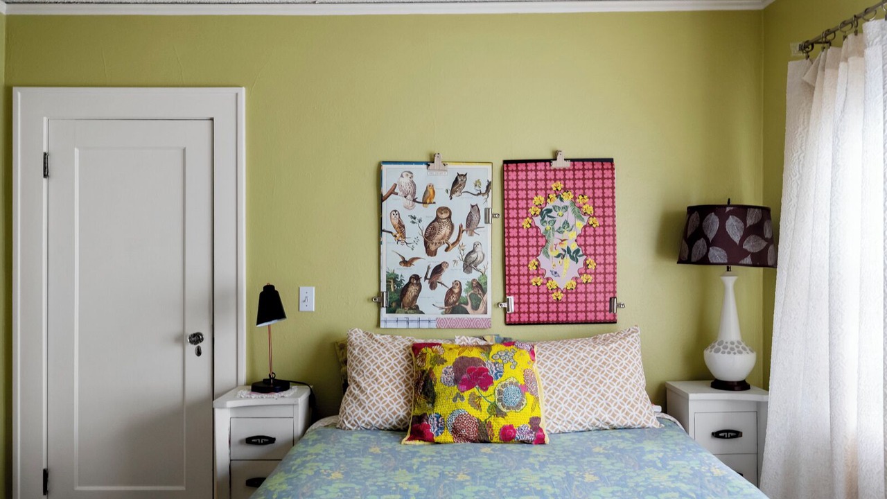 Photo of Bedroom in Roseway
