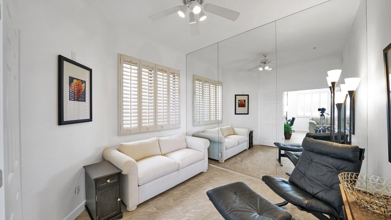 Photo of Livingroom in McCormick Ranch