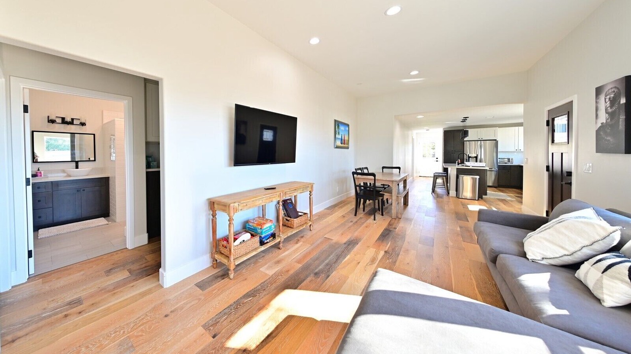 Photo of Bedroom in Arroyo Grande