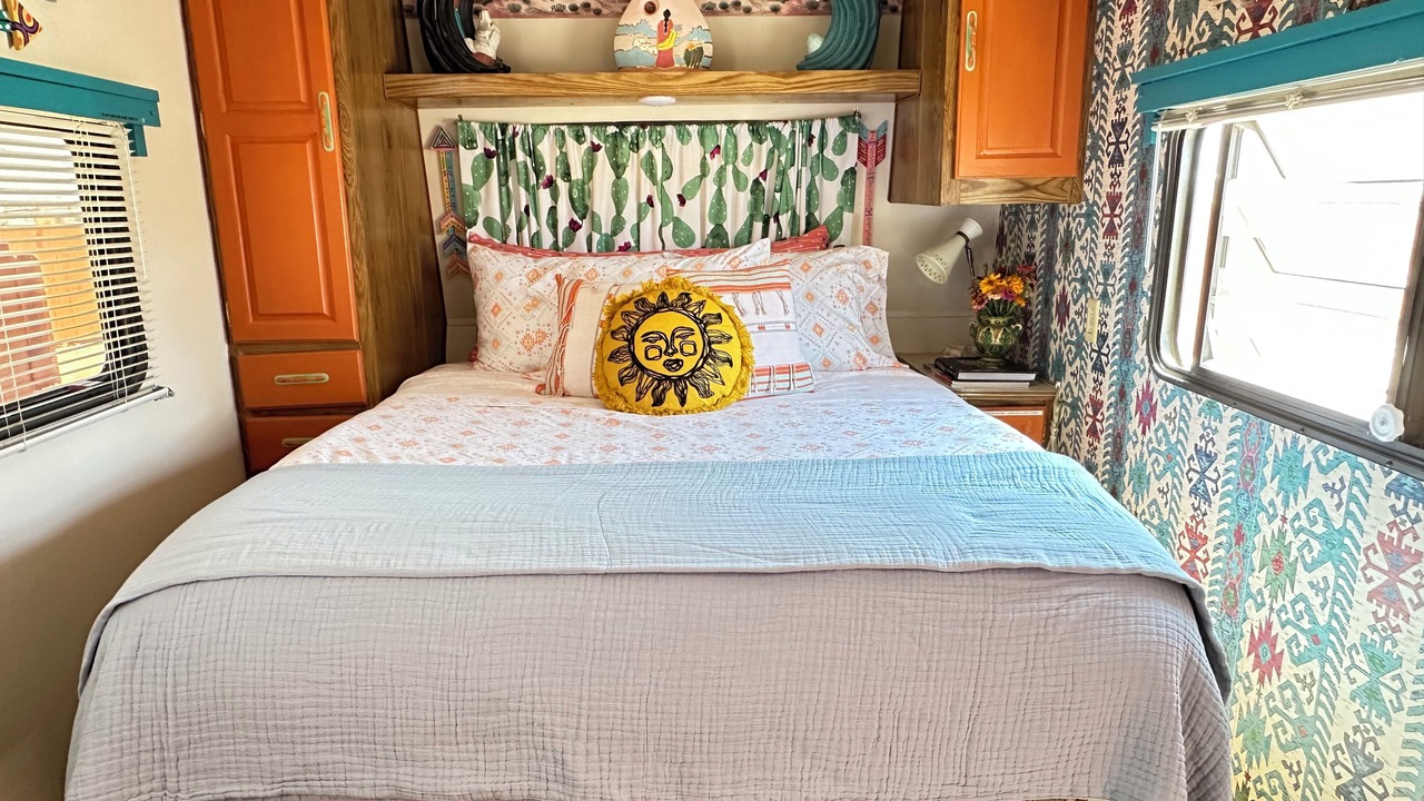 Photo of Bedroom in Dolan Springs