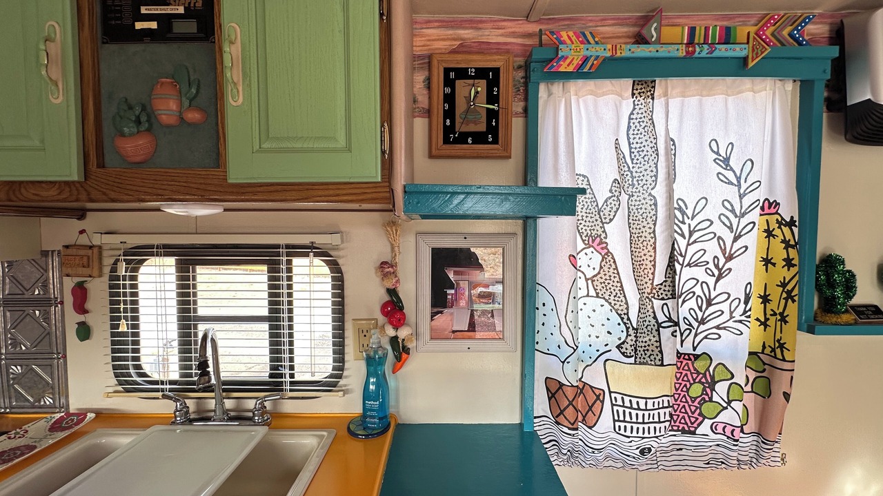 Photo of Kitchen in Dolan Springs