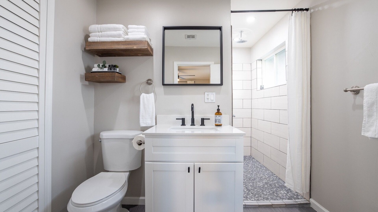 Photo of Bathroom in Arcadia Lite
