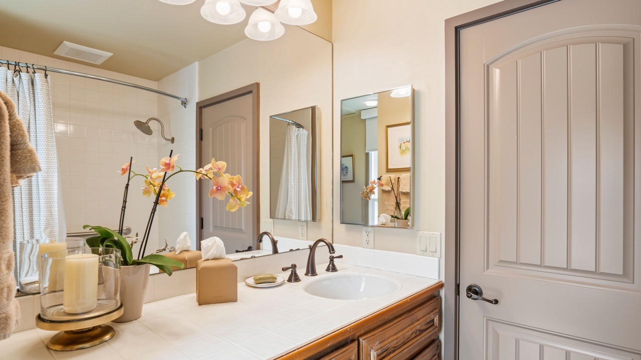 Photo of Bathroom in Quail Lodge