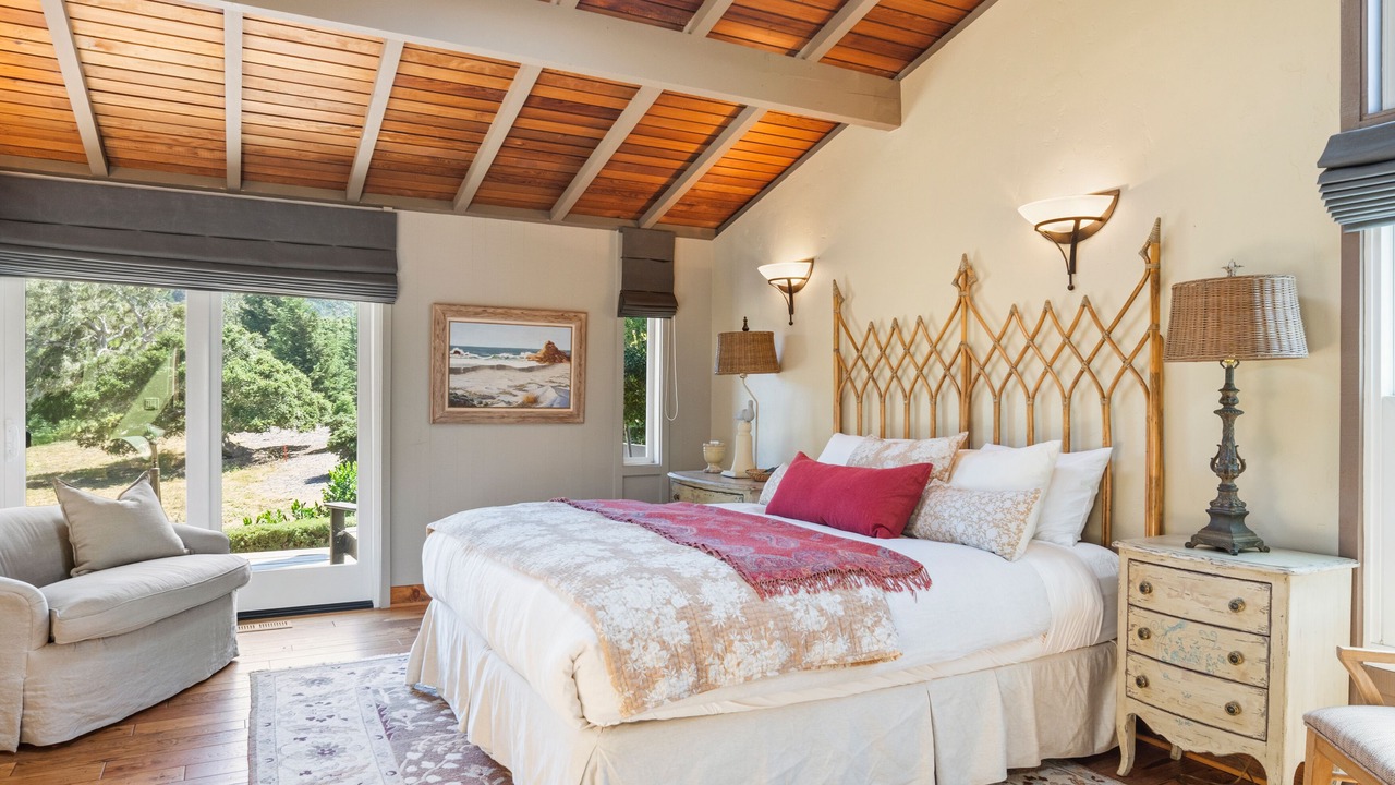 Photo of Bedroom in Quail Lodge