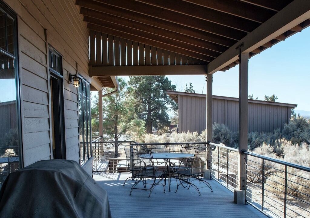 Photo of Outdoor in Powell Butte