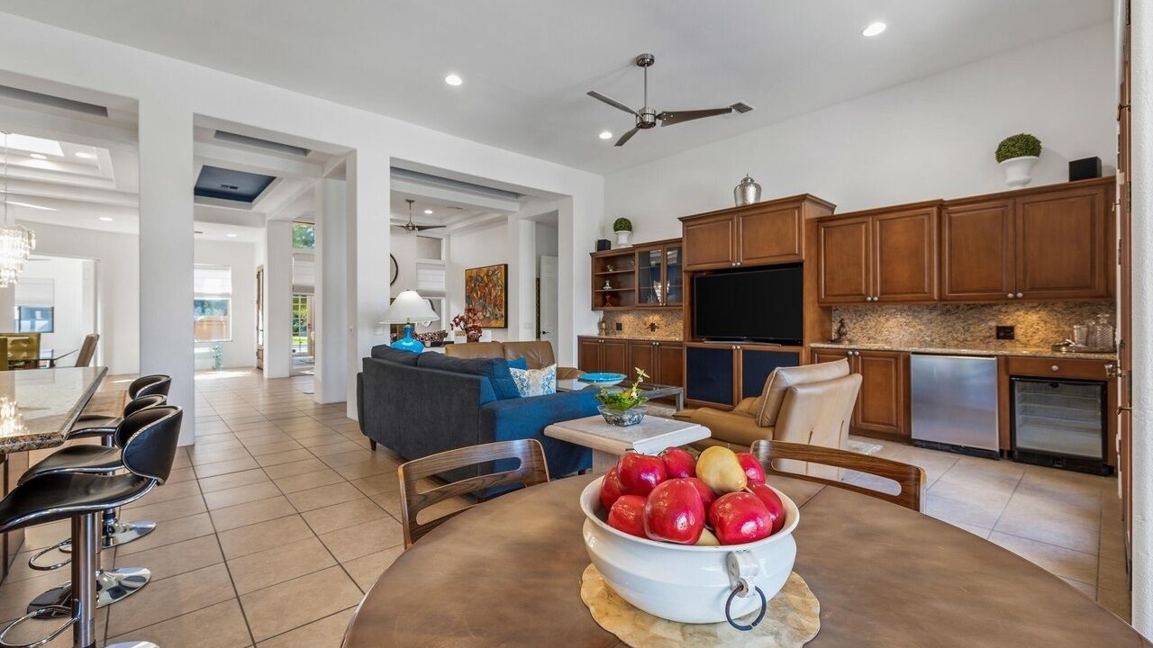 Photo of Livingroom in Artisan