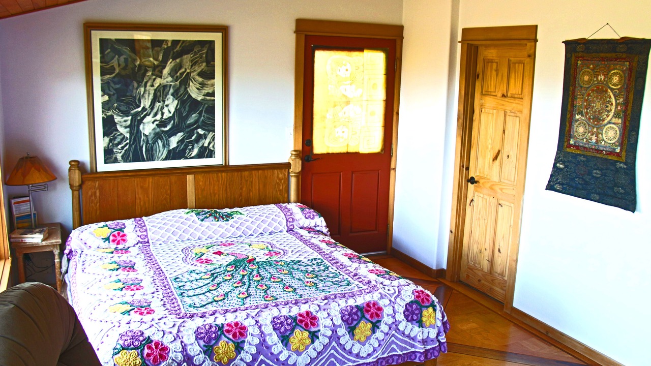 Photo of Bedroom in Talent