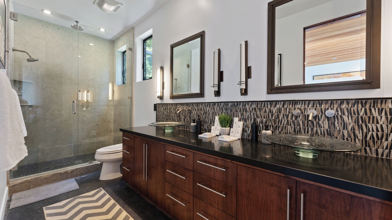 Photo of Bathroom in San Simeon