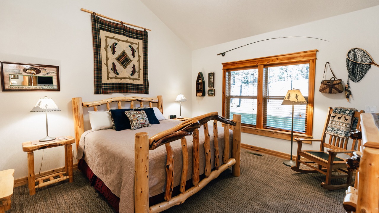 Photo of Bedroom in Sunriver