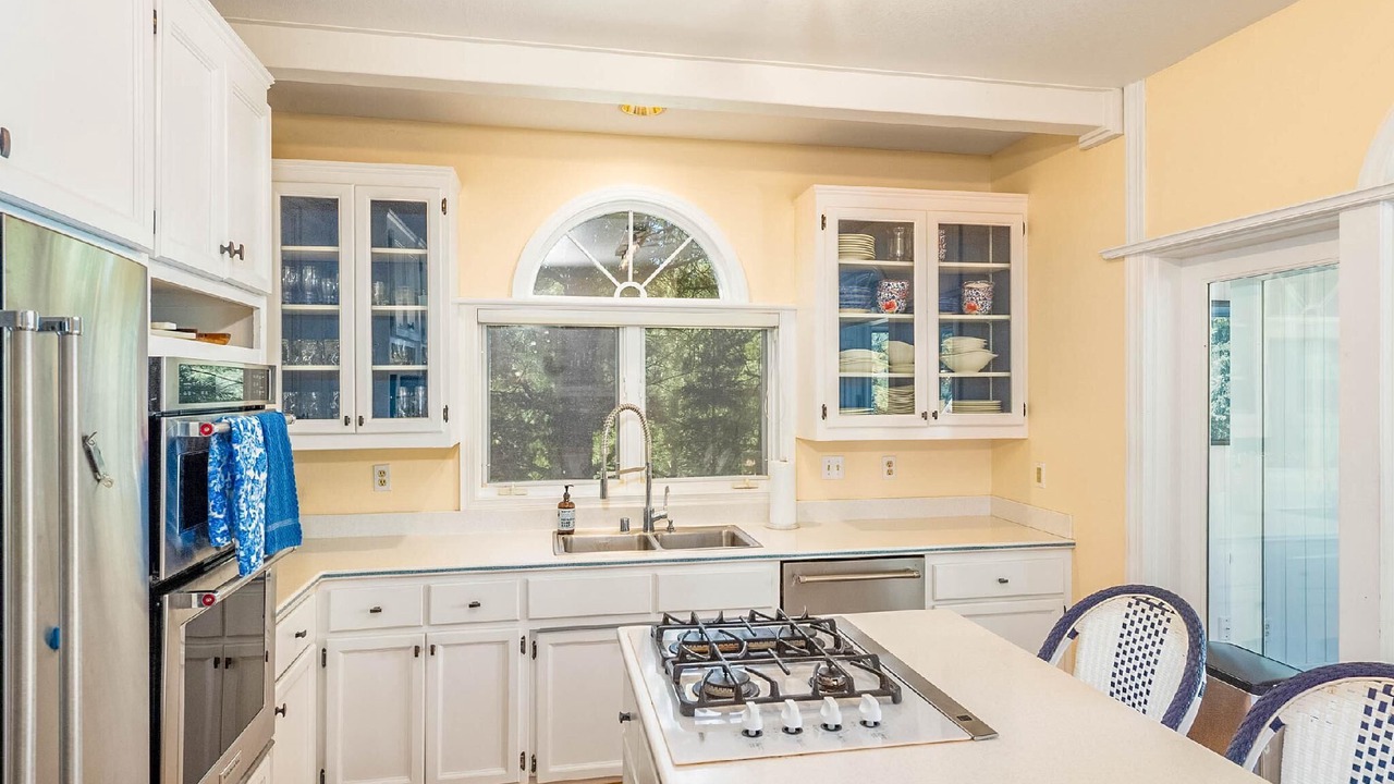 Photo of Kitchen in Lake Almanor West