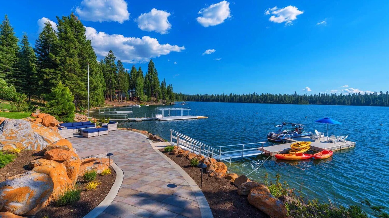 Photo of Others in Lake Almanor West