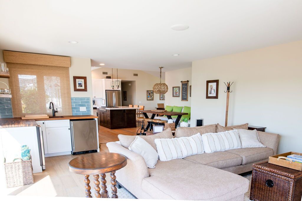 Photo of Livingroom in Shell Beach