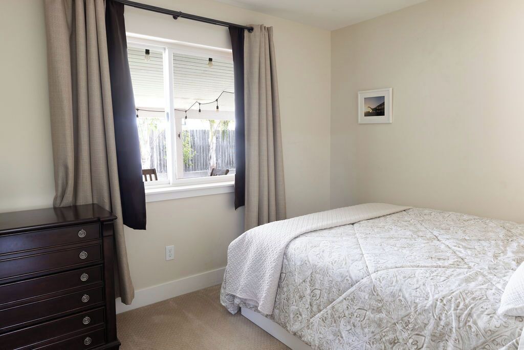 Photo of Bedroom in Shell Beach