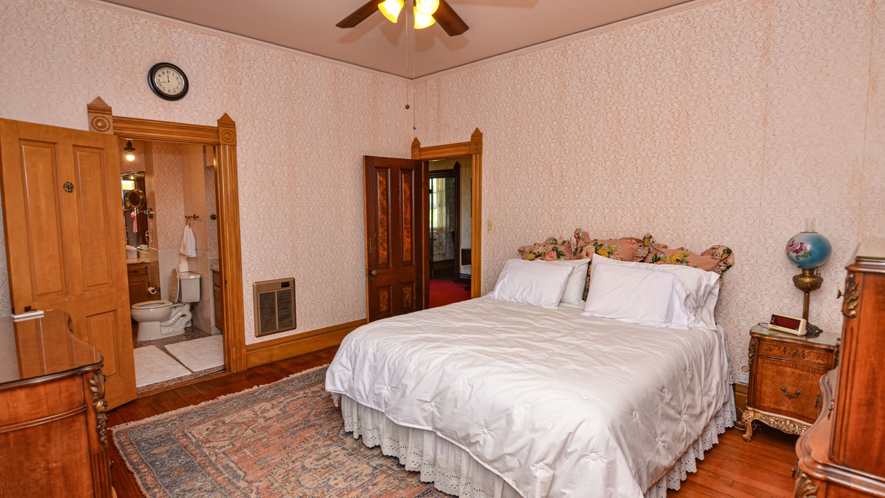 Photo of Bedroom in Paso Robles