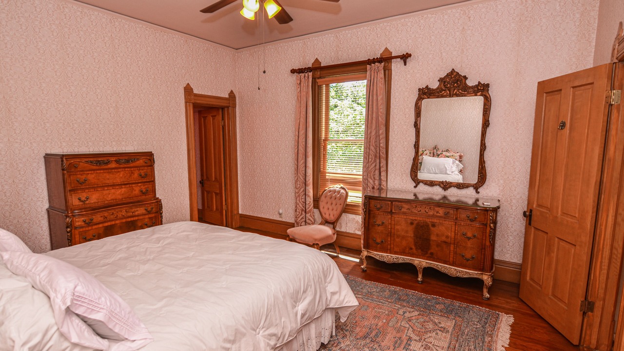 Photo of Bedroom in Paso Robles