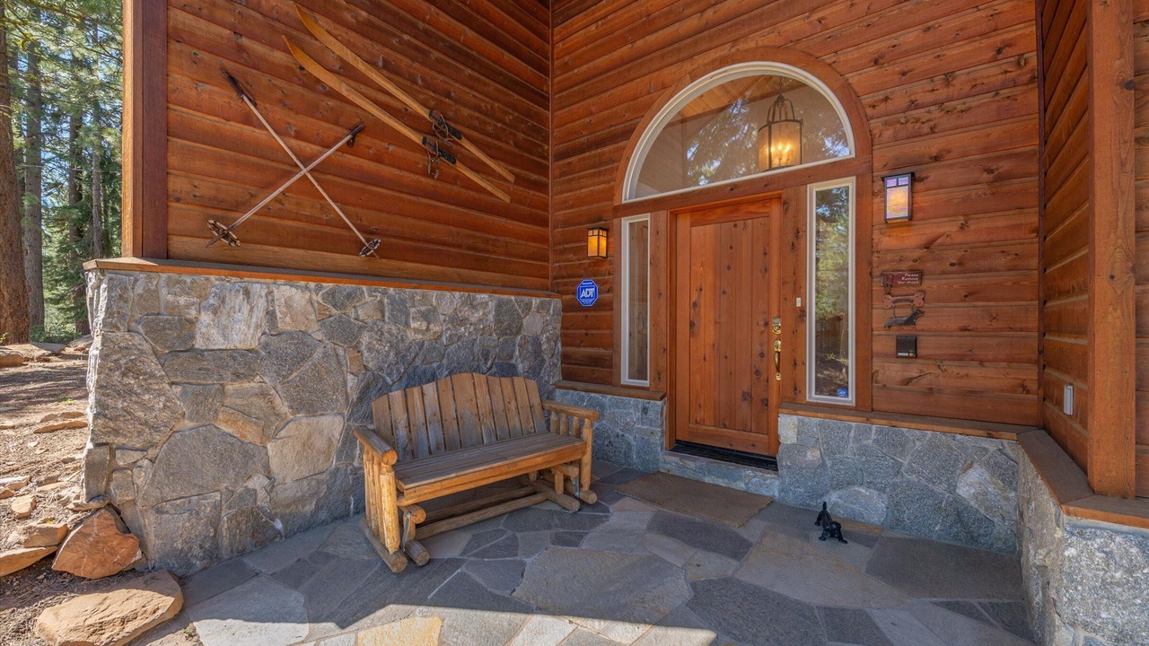 Photo of Patio Balcony in Truckee