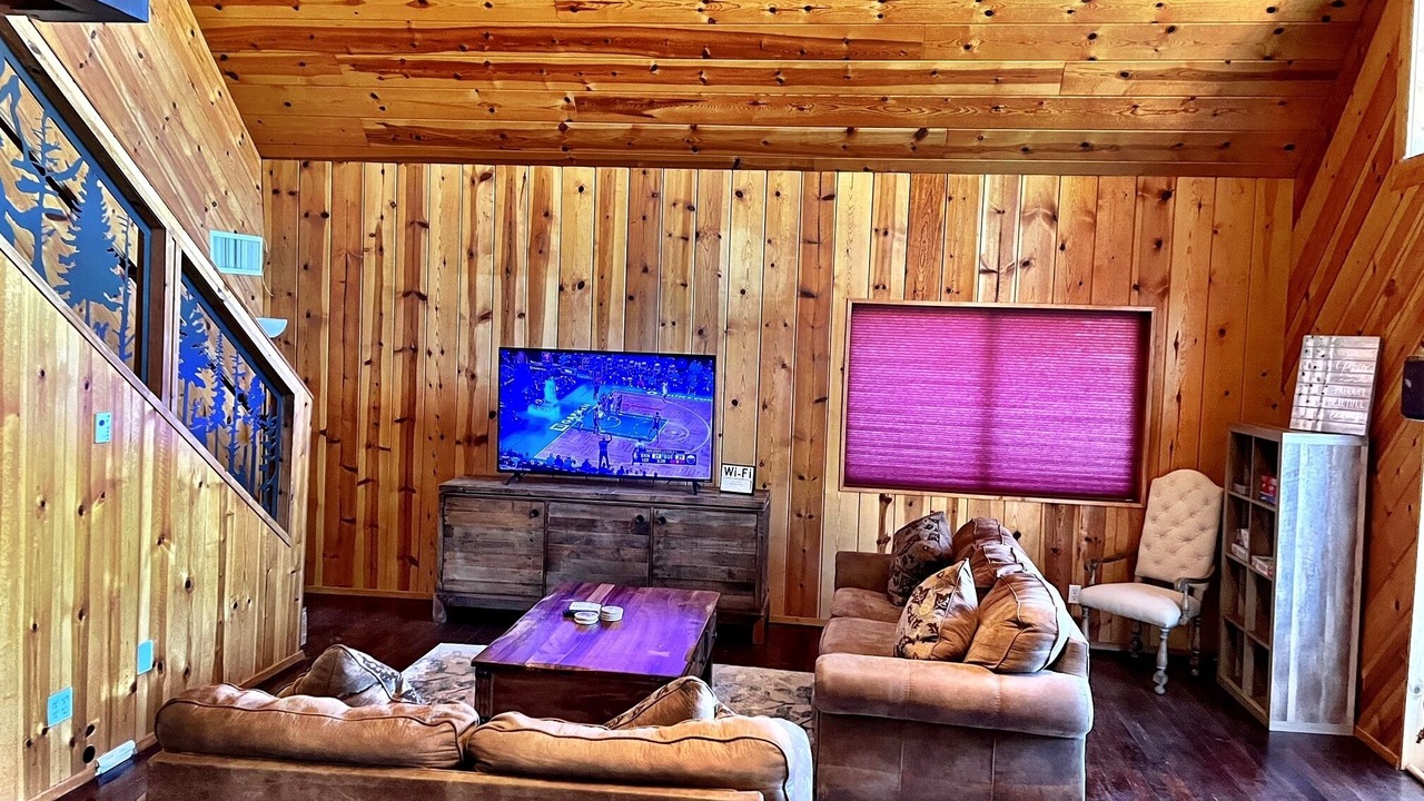 Photo of Livingroom in Crown King