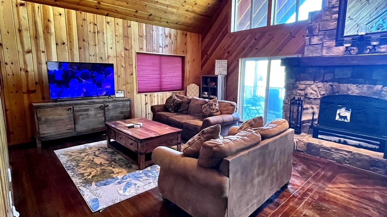 Photo of Livingroom in Crown King