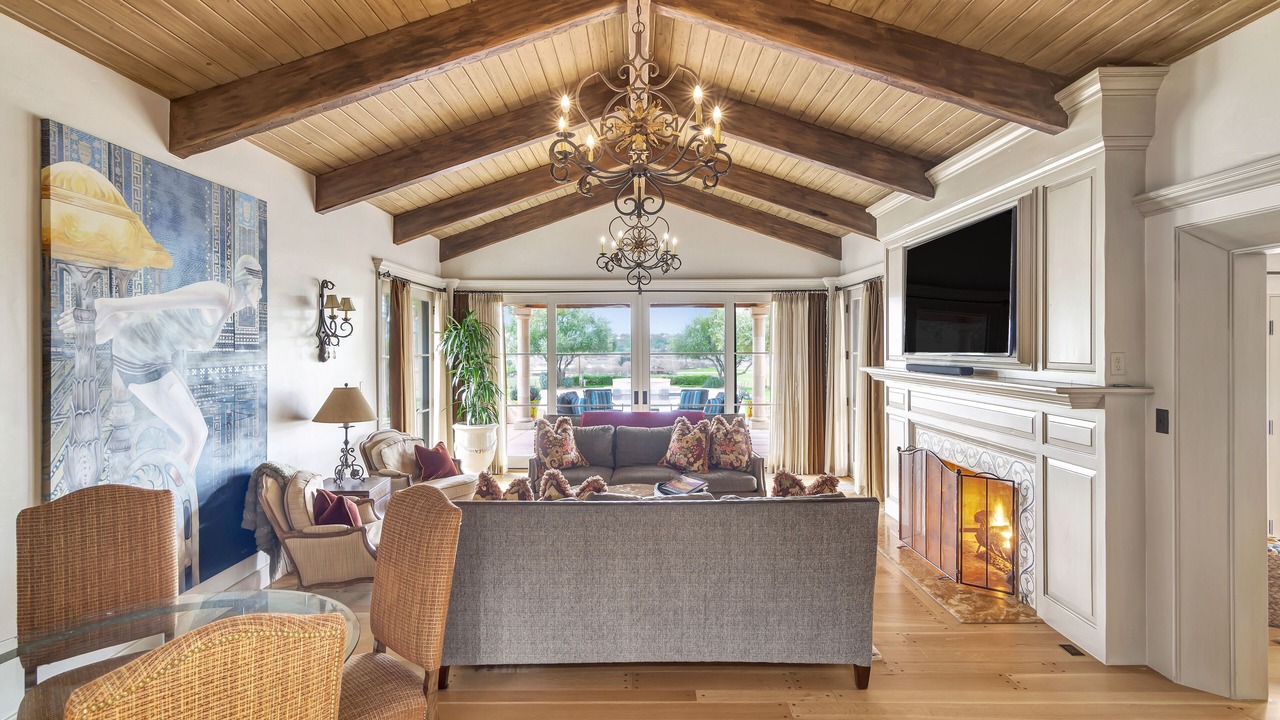 Photo of Livingroom in Paso Robles