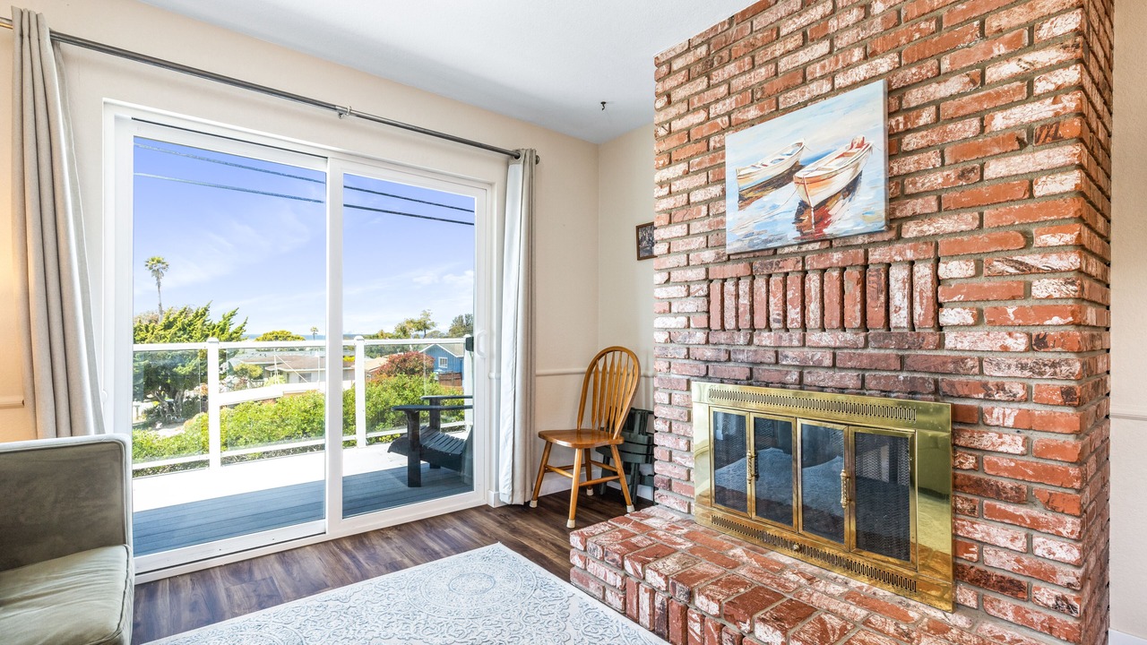 Photo of Livingroom in Morro Bay