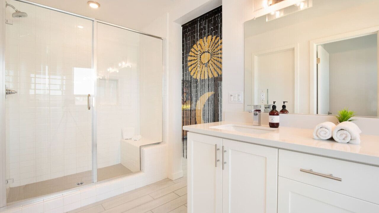 Photo of Bathroom in B-Bar-H Ranch