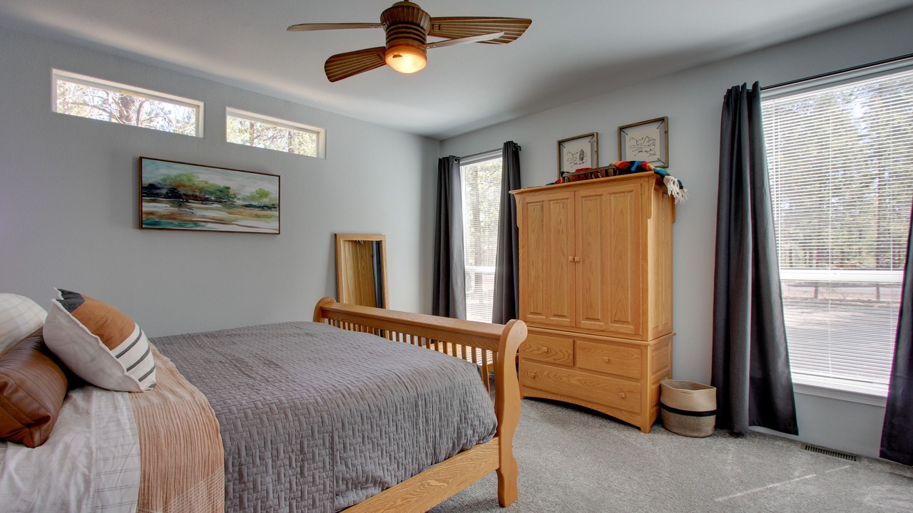Photo of Bedroom in La Pine