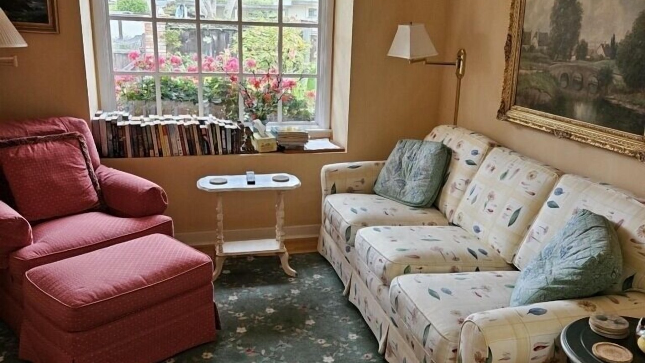 Photo of Livingroom in Carmel Point