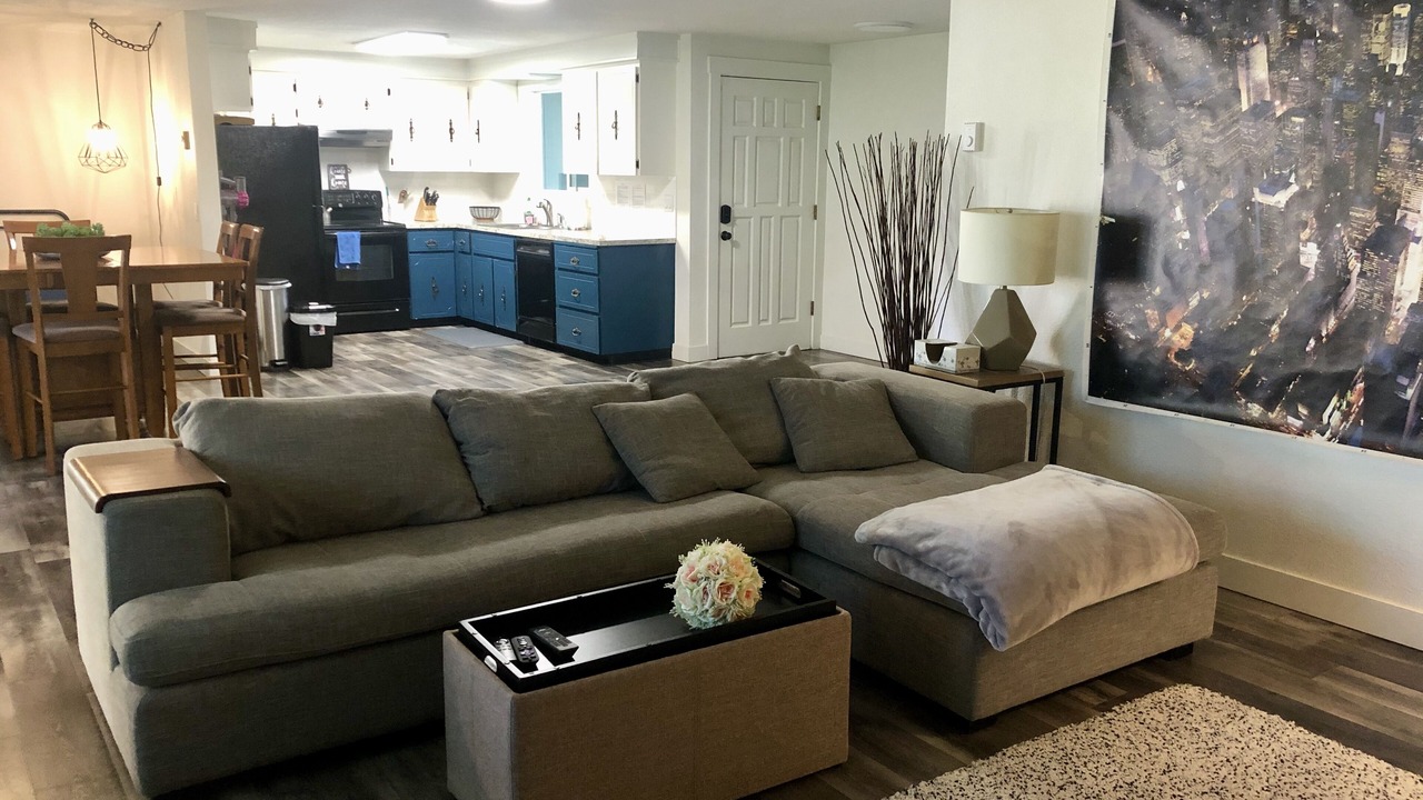 Photo of Livingroom in Evergreen