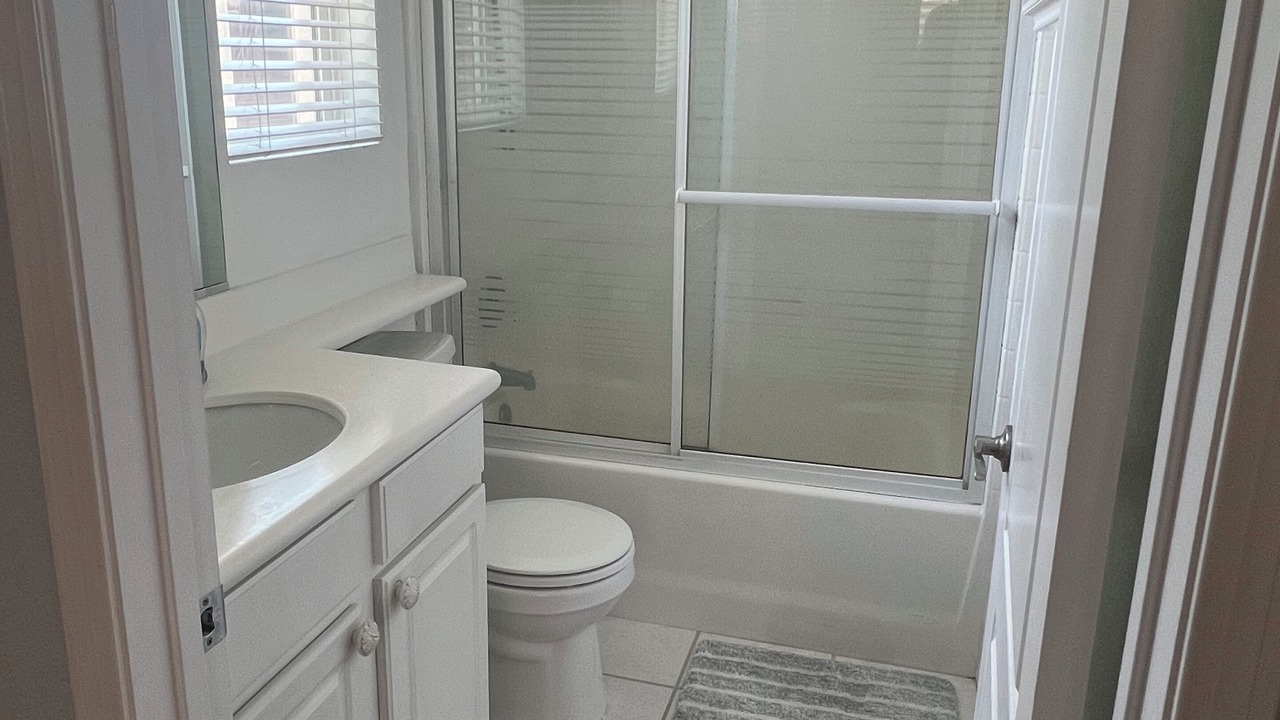 Photo of Bathroom in Paloma Del Sol