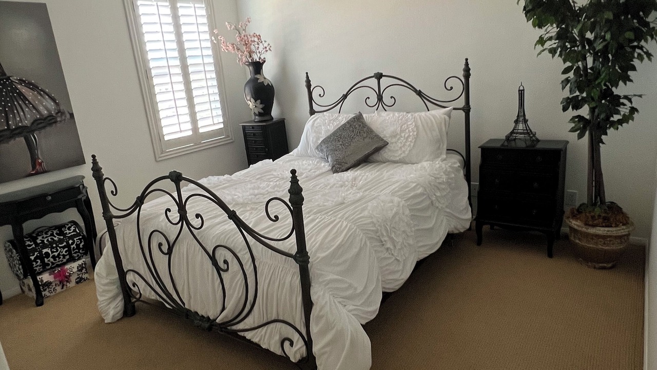 Photo of Bedroom in Paloma Del Sol