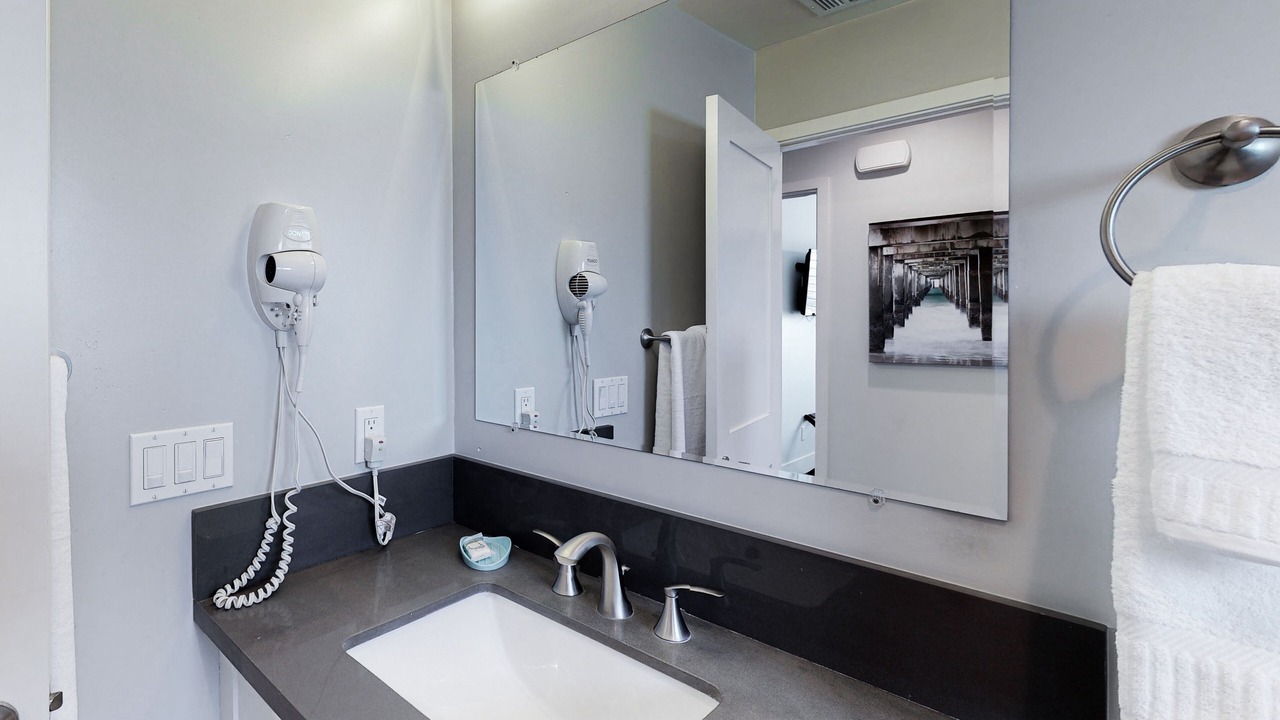 Photo of Bathroom in South Oceanside