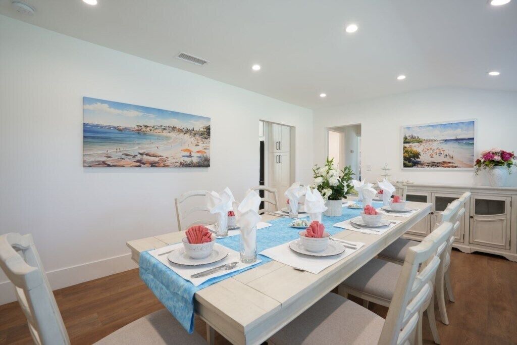 Photo of Bedroom in Orange