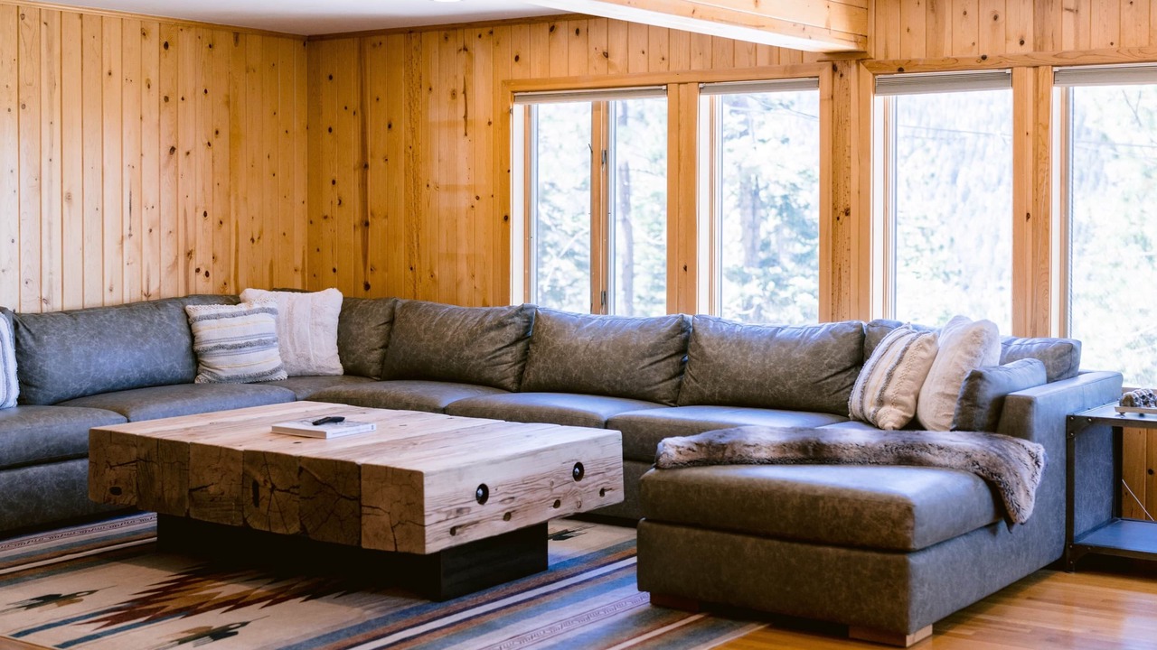 Photo of Bedroom in Meeks Bay