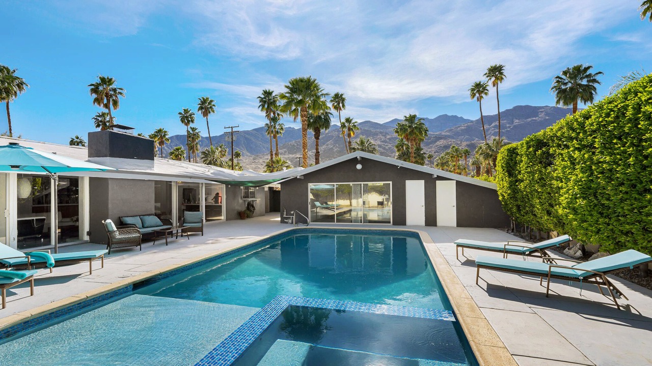 Photo of Outdoor in Twin Palms