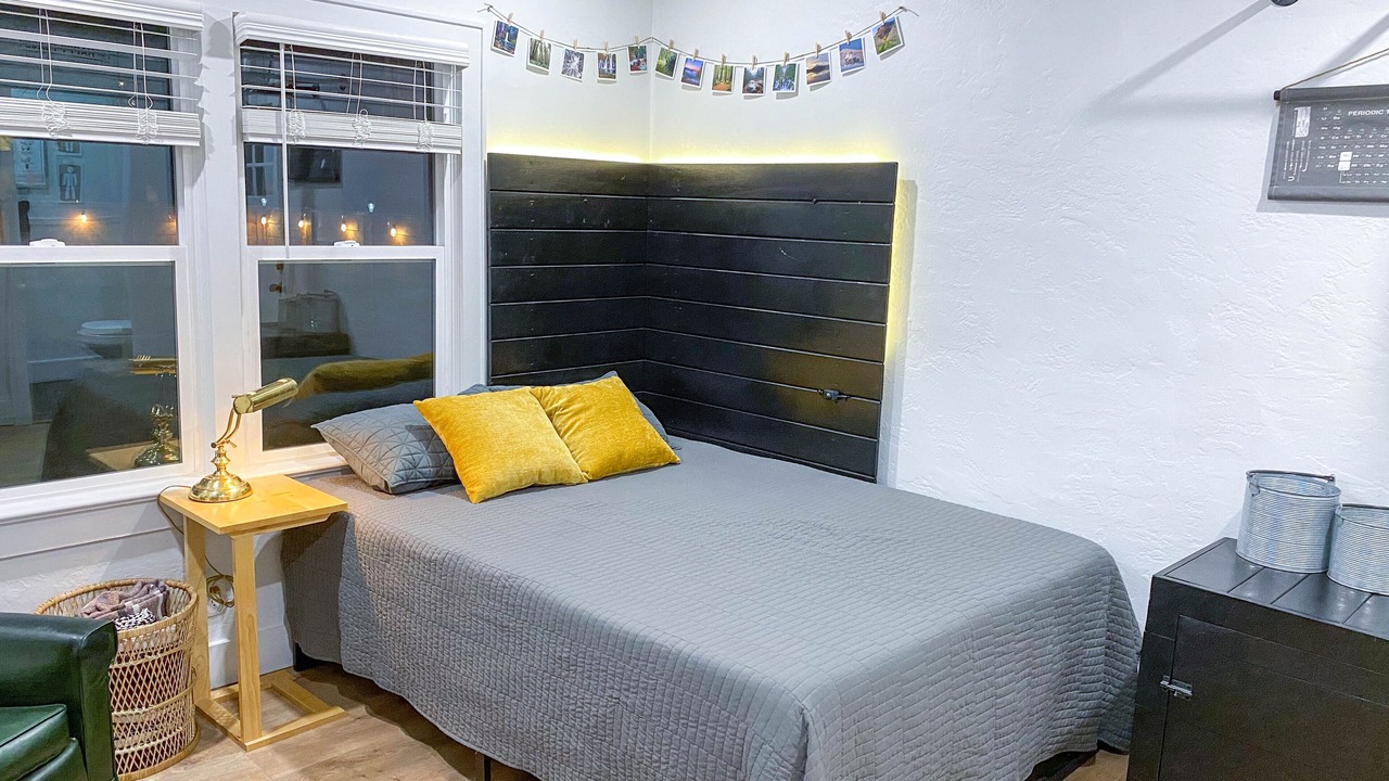 Photo of Bedroom in Grants Pass