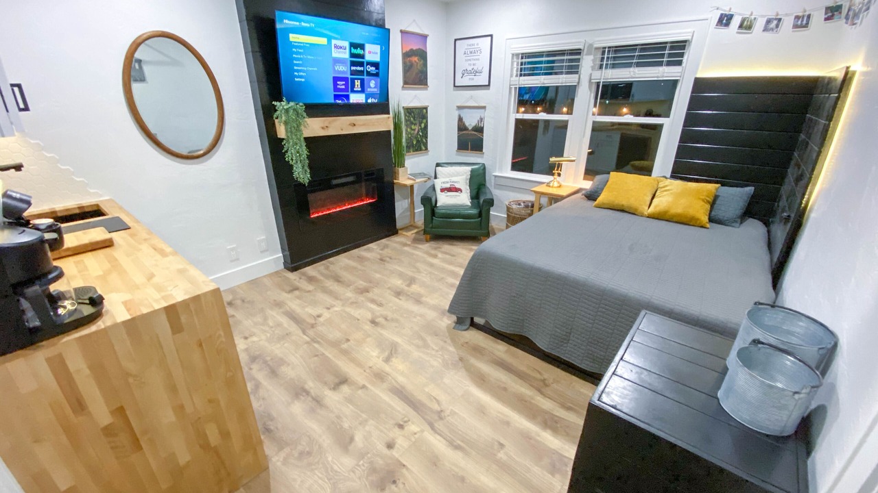Photo of Bedroom in Grants Pass