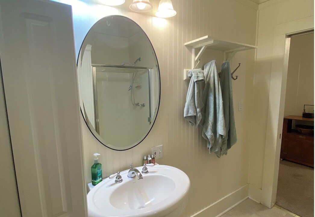 Photo of Bathroom in McCloud