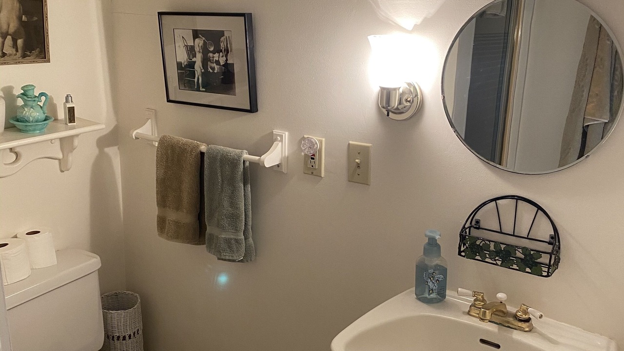 Photo of Bathroom in McCloud