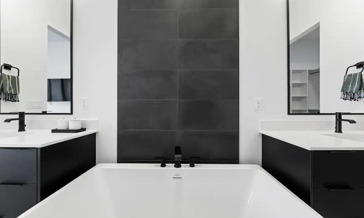 Photo of Bathroom in Washington
