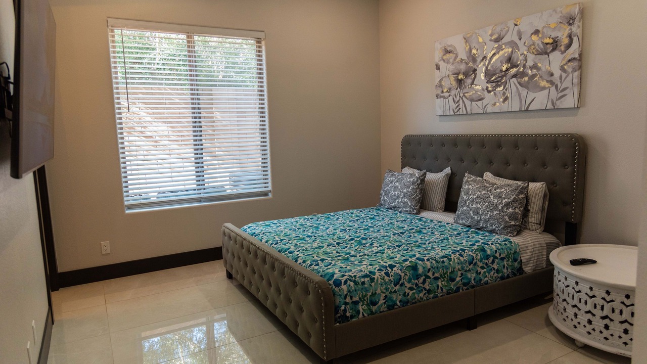 Photo of Bedroom in Enterprise